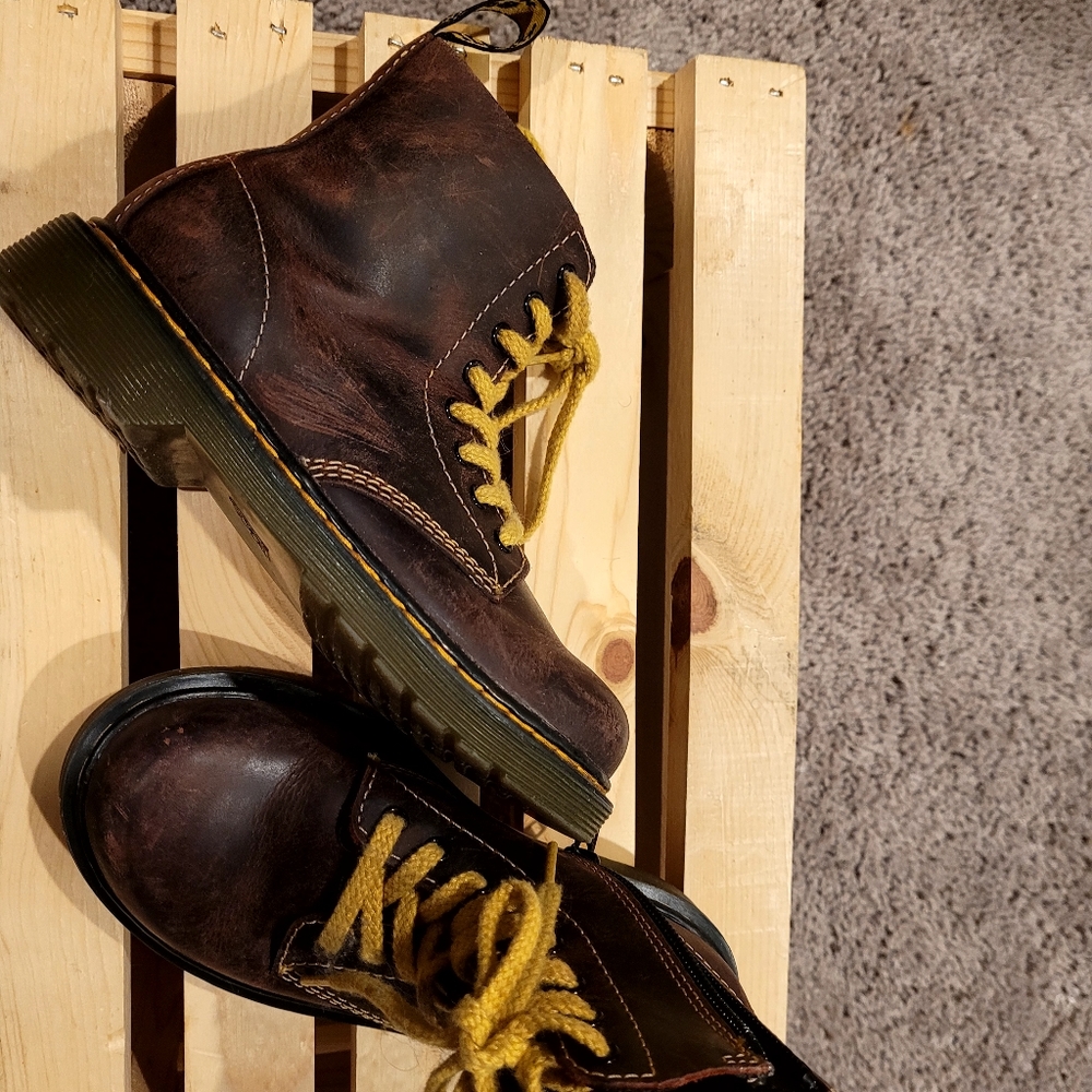 Dr Martens Kids Size 1US Brown, yellow shoe strings